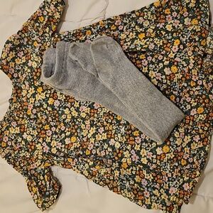 BOGO🎀 Floral Dress with Gray Leggings
